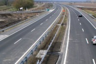 Kevesebb a baleset az autópályákon 60 Kevesebb a baleset az autópályákon 60