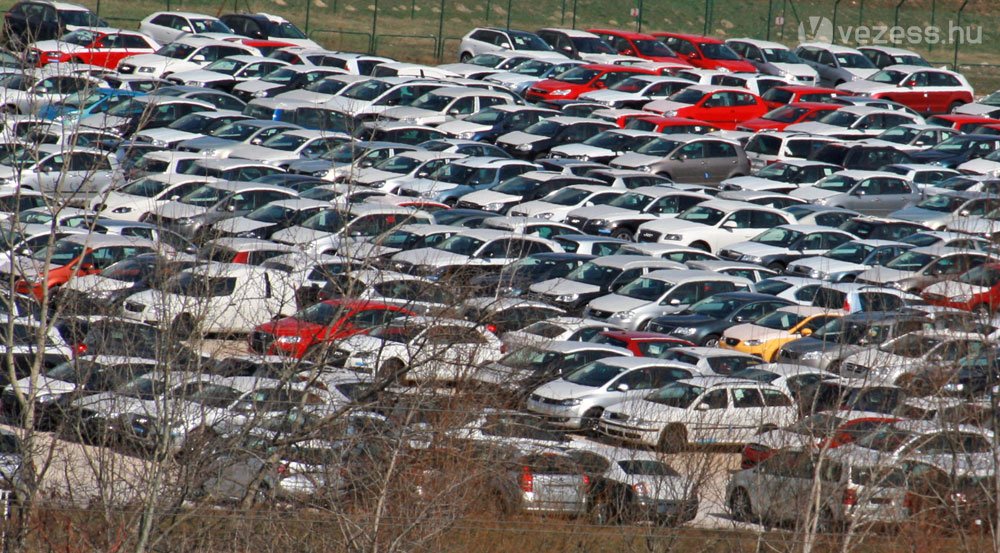 Milliárdokat bukik az állam az autópiacon 110