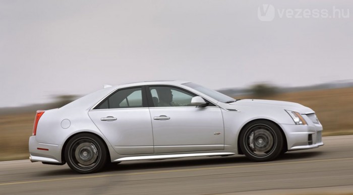 Gyorsulásra született