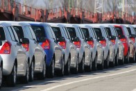 A Suzukiból már nem a Swift a menő 9 Jól fogy a Swift is, de a Splash a nyerő