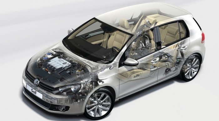 Átlátszó a ruhája