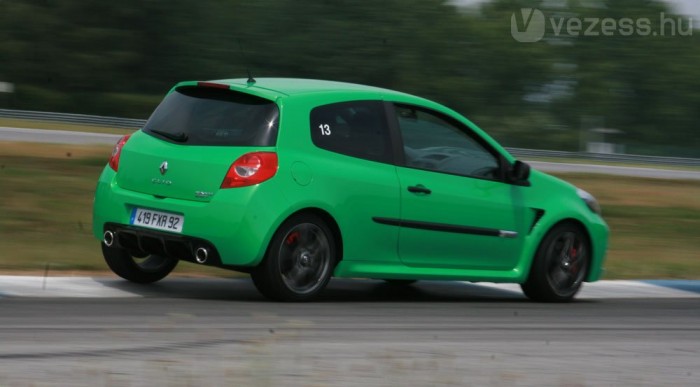 Megteszi a magáét a 201 lóerő