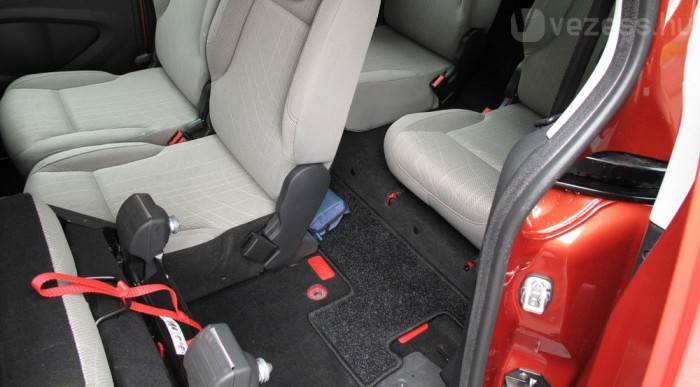 Nem nagy kunszt hátramászni