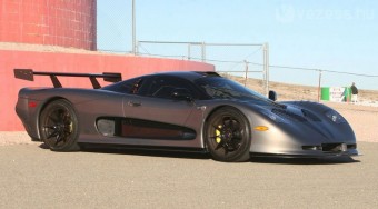 2500 lóerős kocsi Michael Schumachernek