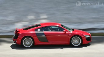 Leköpték az Audit a ferrarisok