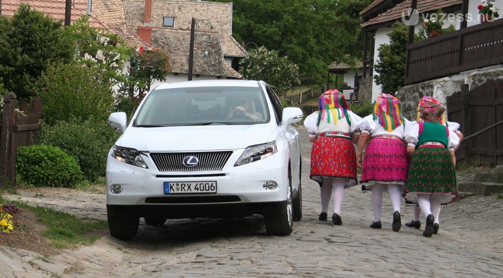 A helyiek jól viselik a felhajtást