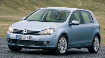 Kis motorok a VW Golfba