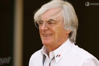 Ecclestone zöld utat adott