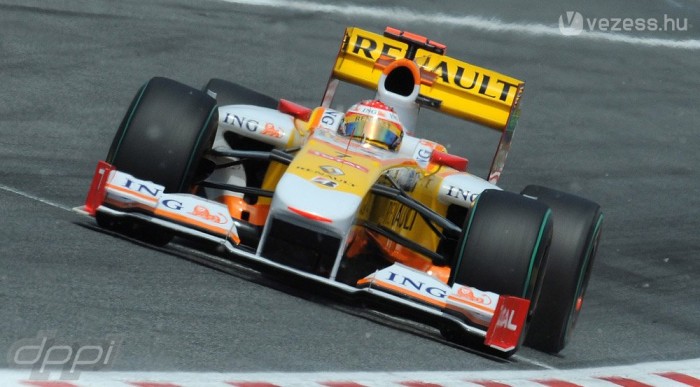 Alkatrészeket árul a Renault