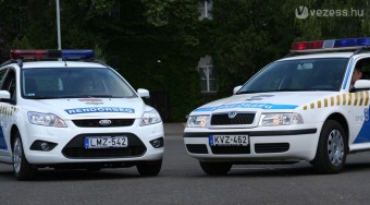 Focus vs. Octavia: melyik a jobb rendőrautó?