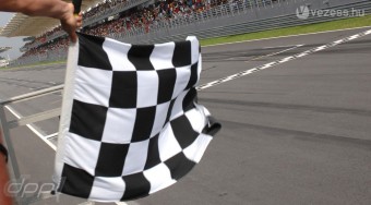 Ez most vérre megy!