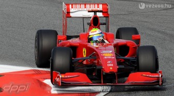 A Ferrari az új csapatokat gúnyolja