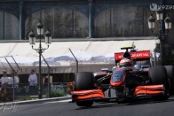 Barrichello vezet Monacóban 48