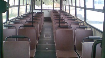 Állítsátok meg az iskolabuszt, ki akarok szállni!