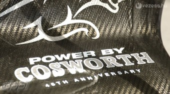 Négy csapat is olcsó motort választ