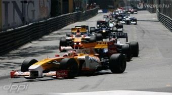 Briatore is beszólt az újaknak