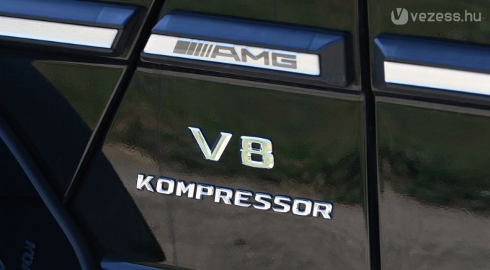 Csak a G-ben maradt meg a kompresszoros V8. Kár volna érte