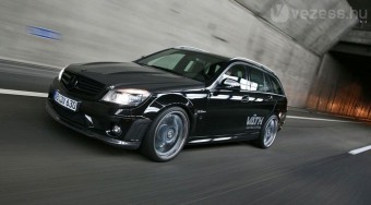 Szupergyors családi autó