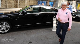 16 éves lánnyal bulizott az F1 ura