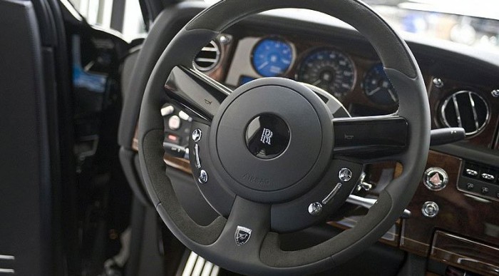 Rolls-Royce 300-as tempóval 5 | Vezess Új a kormány