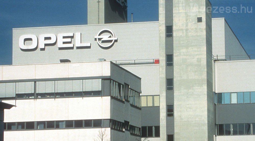 Orosz kézbe került az Opel 4