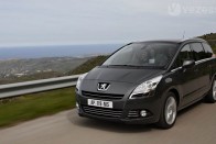 5008: új egyterű a Peugeot-tól 21