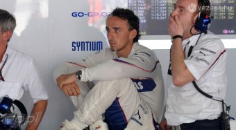 Kubica haragszik a csapatra