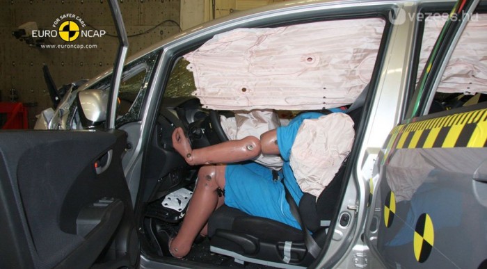 Honda Jazz – rövid lábúaknak 6 | Vezess A lábtér nem egészen hibátlan