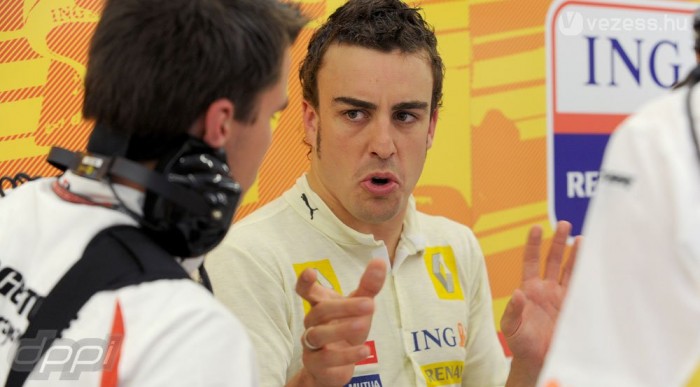 Alonso már már unja az FIA-t