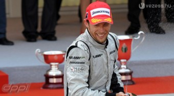 Button mindet megnyerné