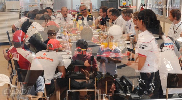 A pilóták egyértelműen a FOTA-val tartanak