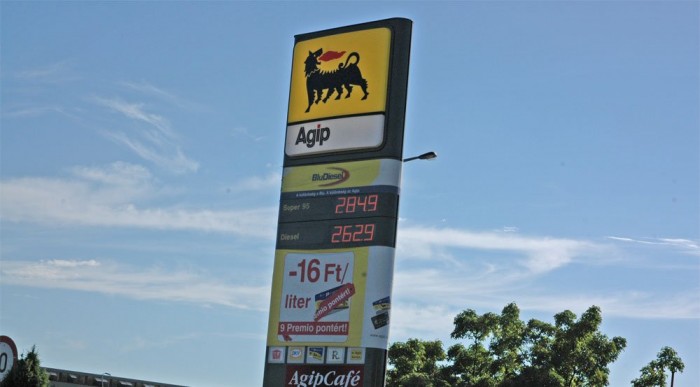 Az új Shell kúttal szemben egy forinttal drágább literje