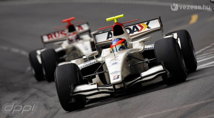 A Campos GP2-ben élmenő