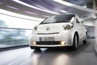 Toyota iQ dízel – Drága, na és? 64