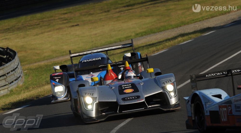 Videón a Peugeot győzelme Le Mans-ban 15