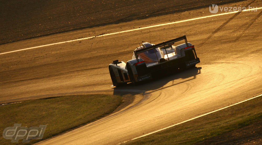 Videón a Peugeot győzelme Le Mans-ban 39