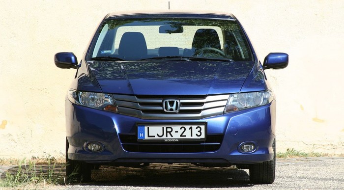 1,4-es motor mozgatja