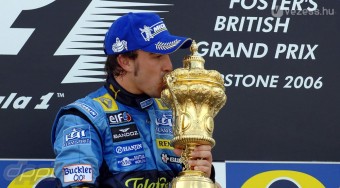 Alonso még mindig hisz a Renault-ban