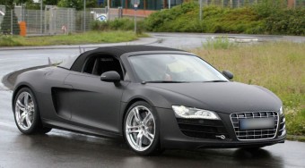 Roadster az Audi R8-ból