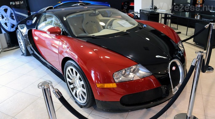 Félmilliárdot ér az első Bugatti Veyron 6
