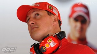 Schumachert kikészíti a politikai kavarás