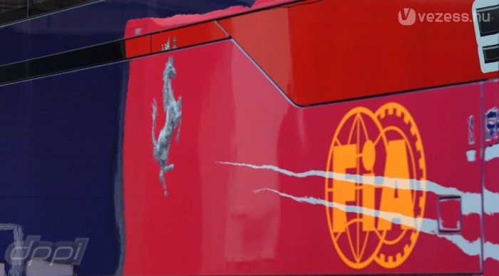 A Ferrari pereli az FIA-t