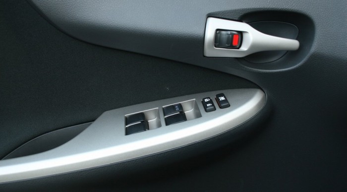 Négy gomb csak a Luna szinttől jár