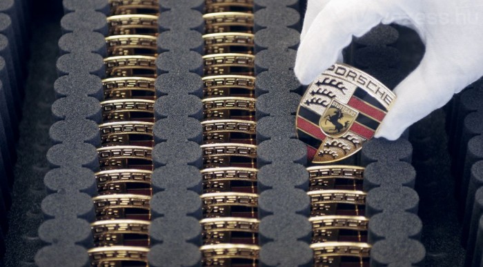 Független marad a Porsche