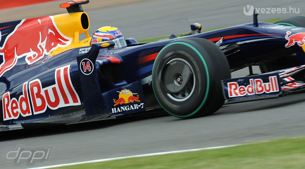 A Red Bull és a Toro Rosso tartalékpilótája is egyben