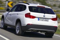 Hivatalosan is: BMW X1 26