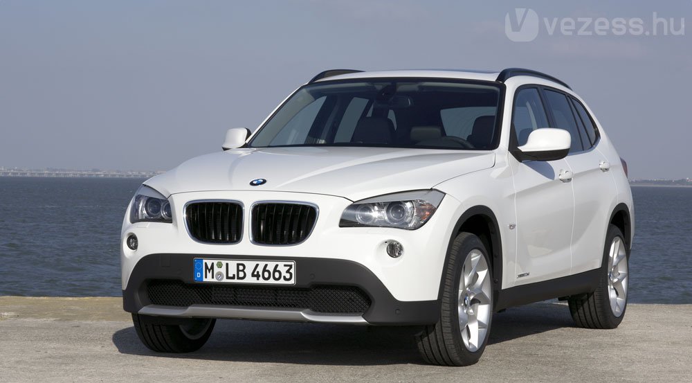 Hivatalosan is: BMW X1 14