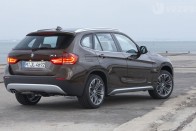 Hivatalosan is: BMW X1 35