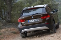 Hivatalosan is: BMW X1 36