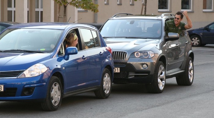 Agresszív béemvés